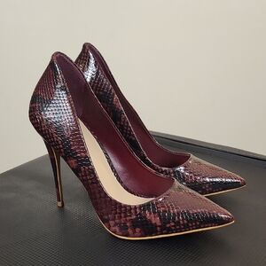 Women's Aldo Burgundy/Black Snakeskin Heels